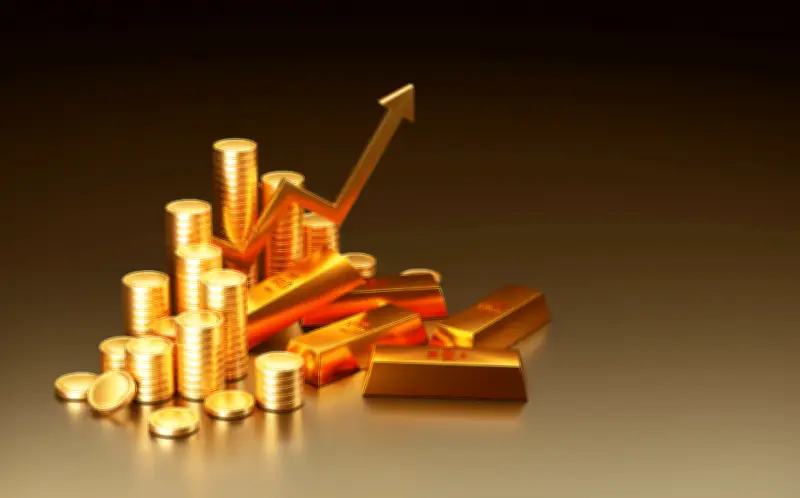 الذهب ينتعش قبل بيانات التضخم الأمريكية ويرتفع 0.6% في المعاملات الفورية