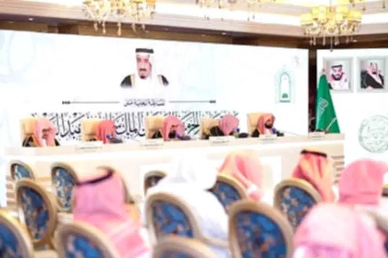 لجنتا تحكيم مسابقة الملك سلمان لحفظ القرآن تستمعان لتلاوات 36 مشاركًا في اليوم الثالث