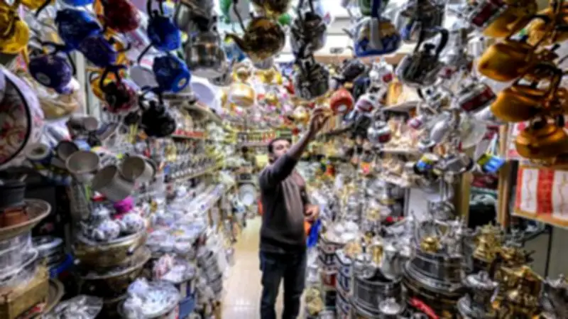 الكويت تحتفل بالذكرى الـ65 للاستقلال والـ35 للتحرير وسط فوائض مالية قياسية