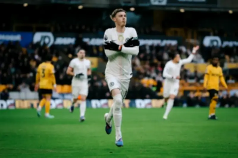 تشيلسي يواجه ليدز يونايتد في اختبار صعب ضمن الدوري الإنجليزي الممتاز