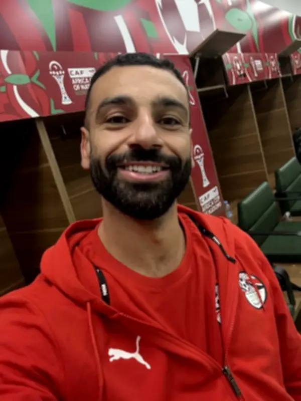 الاتحاد يعيد التفاوض مع محمد صلاح لتعويض غياب بنزيما وتهدئة غضب الجماهير