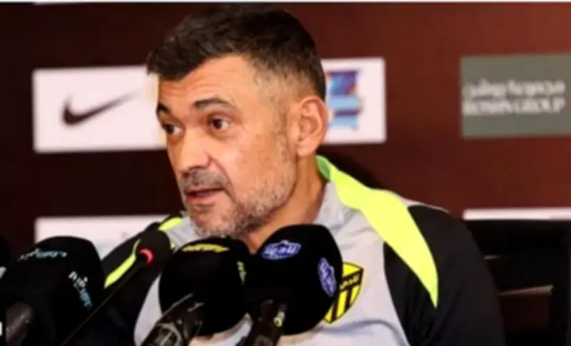 كونسيساو يثني على أداء الاتحاد ويشيد بالجماهير بعد الفوز الساحق على الغرافة القطري