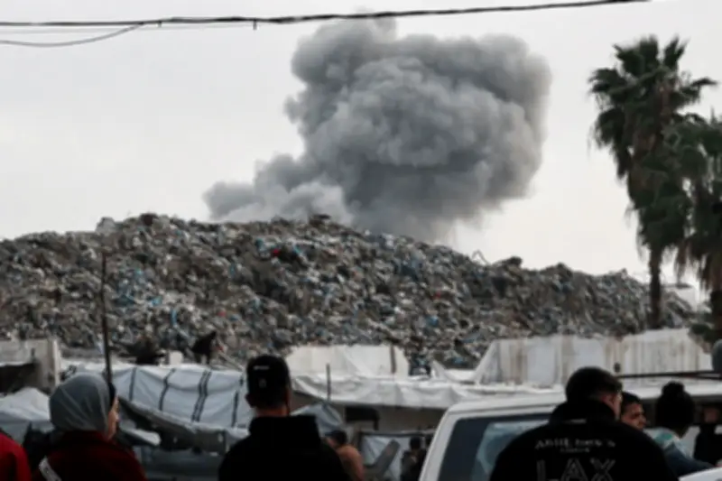 أوتشا تحذر من غارات إسرائيلية متواصلة على مناطق سكنية في غزة وتطالب برفع القيود الإنسانية