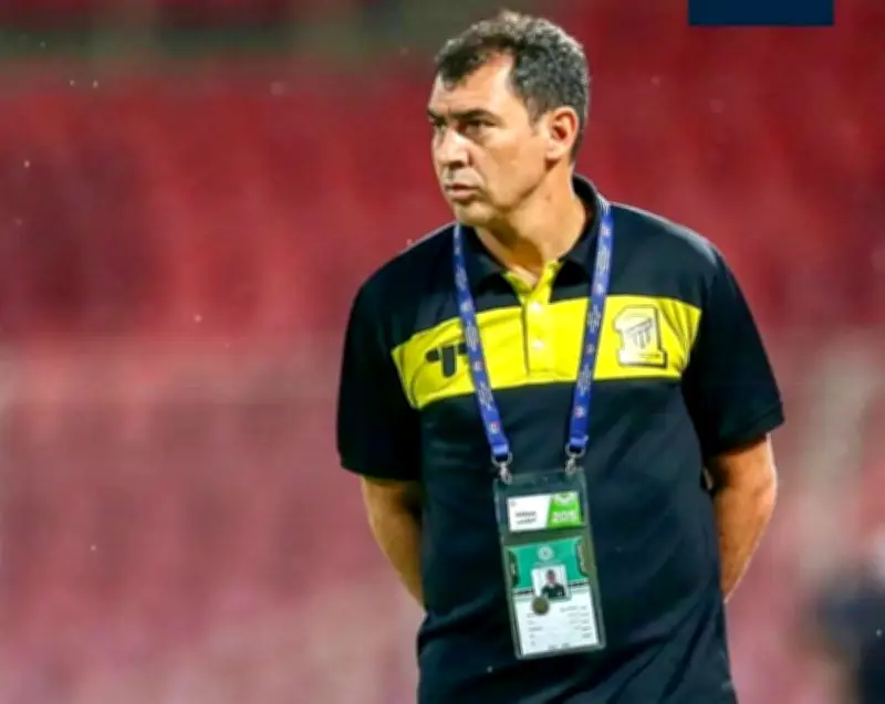 نادي ضمك يوقع مع فابيو كاريلي لإنقاذ موقفه في دوري روشن السعودي