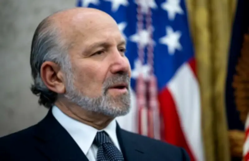 وزير التجارة الأمريكي لوتنيك: تلاعب دولي بالدولار لتعزيز الصادرات نحو أمريكا