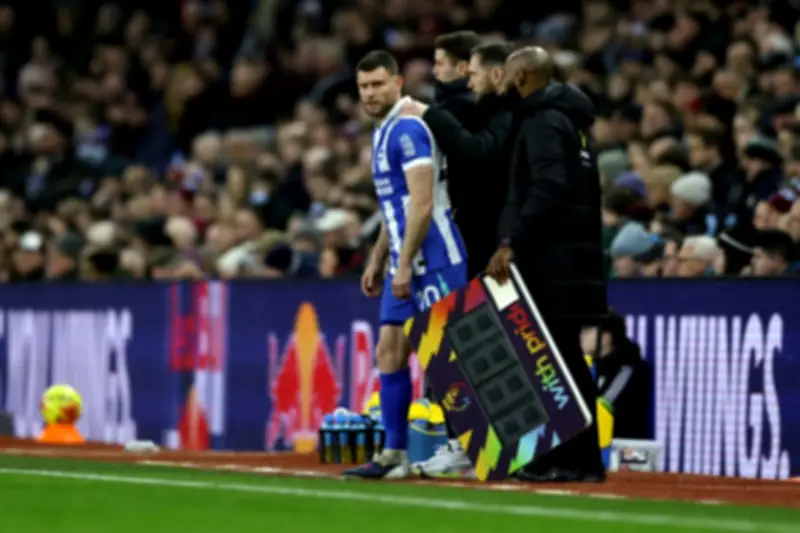 ميلنر يحقق إنجازاً تاريخياً بتعادله مع الرقم القياسي للمباريات في البريميرليغ