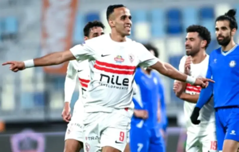 الزمالك يخطف فوزاً ثميناً من سموحة بهدف منسي في الدوري المصري