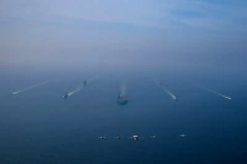 إيران تؤكد: لا حل عسكري للبرنامج النووي وسط استعدادات أمريكية لإرسال حاملات طائرات للمنطقة