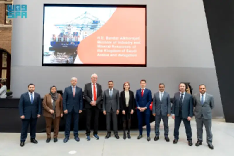 وزير الصناعة السعودي يزور ميناء أنتويرب البلجيكي لتعزيز التعاون اللوجستي