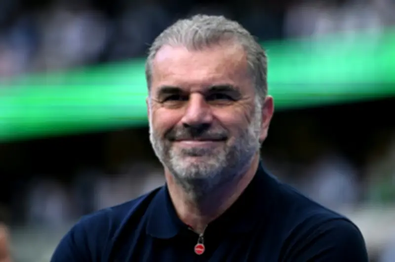 بوستيكوغلو يصف توتنهام بعد إقالته: "ليس نادياً كبيراً" ويشرح أسباب الفشل