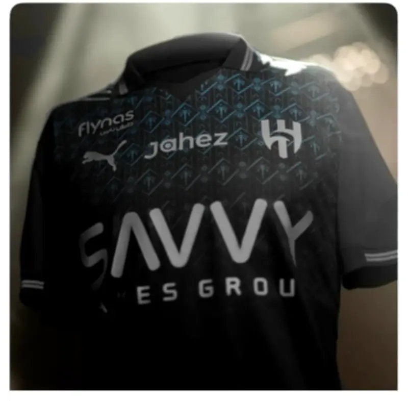 الهلال يطلق قميصاً خاصاً ليوم التأسيس لمواجهة الاتحاد في الكلاسيكو