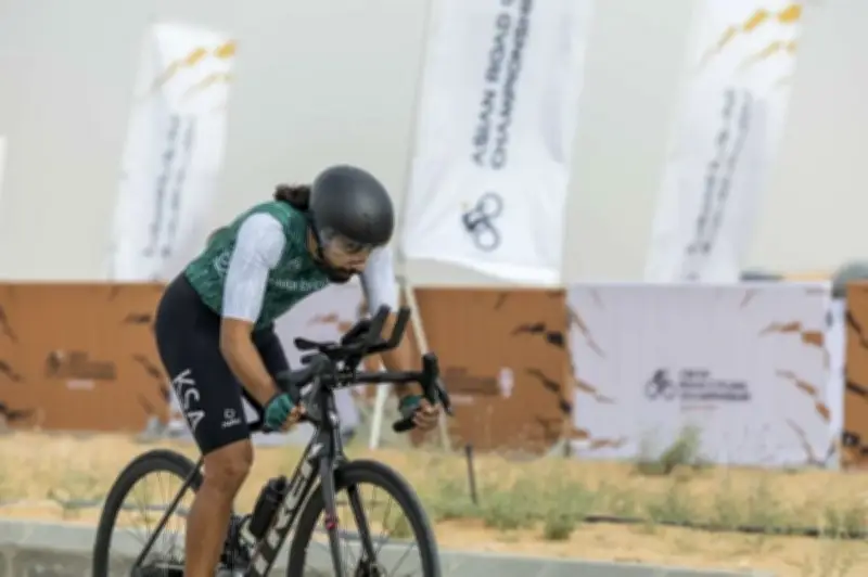 أبطال السعودية يرفعون العلم في بطولة آسيا للدراجات البارالمبية بالقصيم