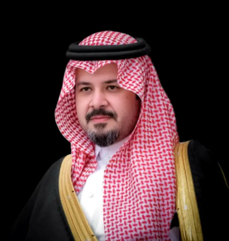 أمير المدينة المنورة يهنئ الأمير سعود بن نهار بتعيينه نائباً للأمير بموجب أمر ملكي