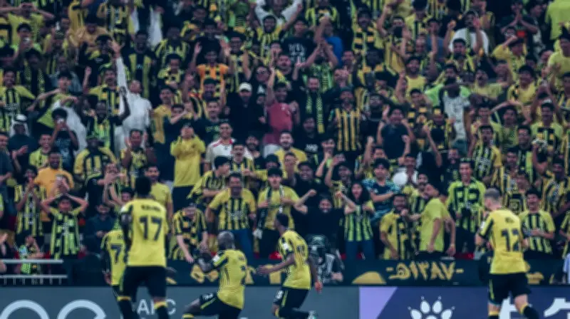 الاتحاد السعودي يحقق فوزاً تاريخياً على الغرافة القطري ويتأهل للمركز العاشر آسيوياً