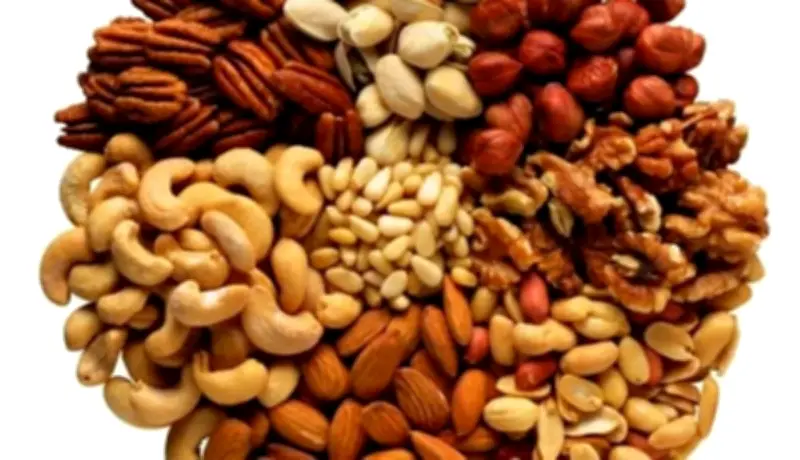 دراسة علمية تكشف: الفول السوداني والمكسرات يعززان جودة النوم بشكل ملحوظ