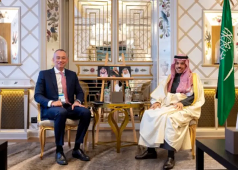وزير الخارجية السعودي يلتقي الممثل السامي لمجلس السلام في غزة على هامش مؤتمر ميونخ للأمن