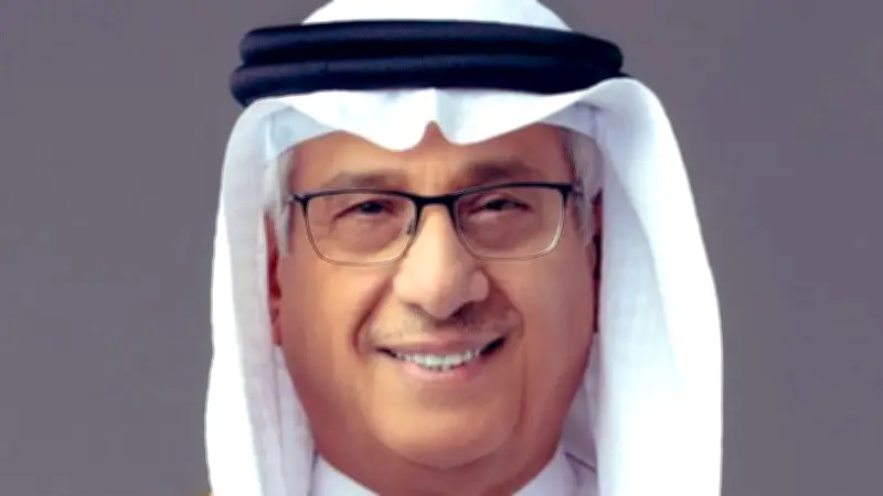 مستشار ملك البحرين ينفي وساطة بحرينية لحل الأزمة الخليجية ويؤكد أن الزيارات مجدولة مسبقاً