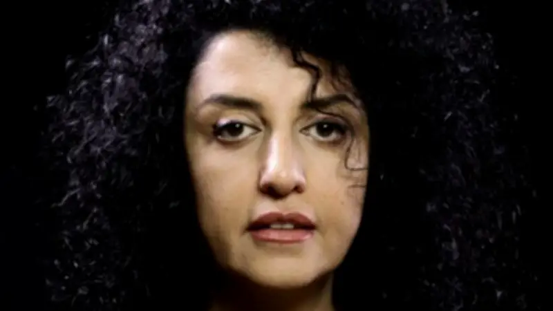 نرجس محمدي الحائزة على نوبل للسلام تُنقل إلى سجن زنجان وسط مخاوف على صحتها