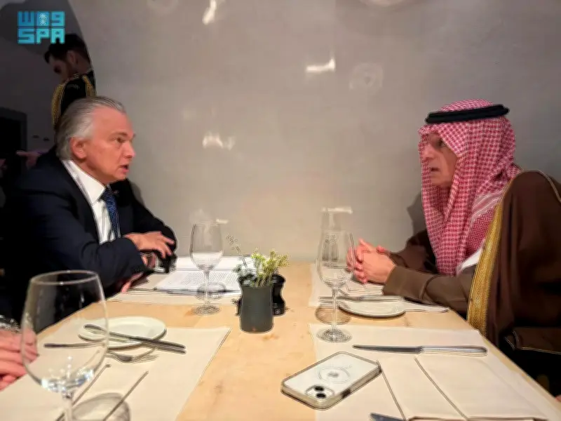 الجبير يلتقي وزير خارجية كوستاريكا في ميونخ لبحث العلاقات الثنائية والقضايا المشتركة