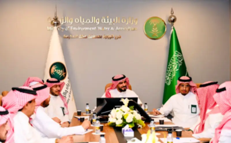 بيئة مكة تبحث مع المستثمرين رفع كفاءة سلاسل الإمداد الغذائي