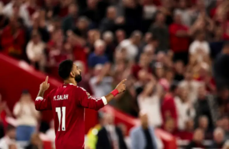 الدوري الإنجليزي يقر توقفات مؤقتة في المباريات لتمكين اللاعبين المسلمين من الإفطار برمضان