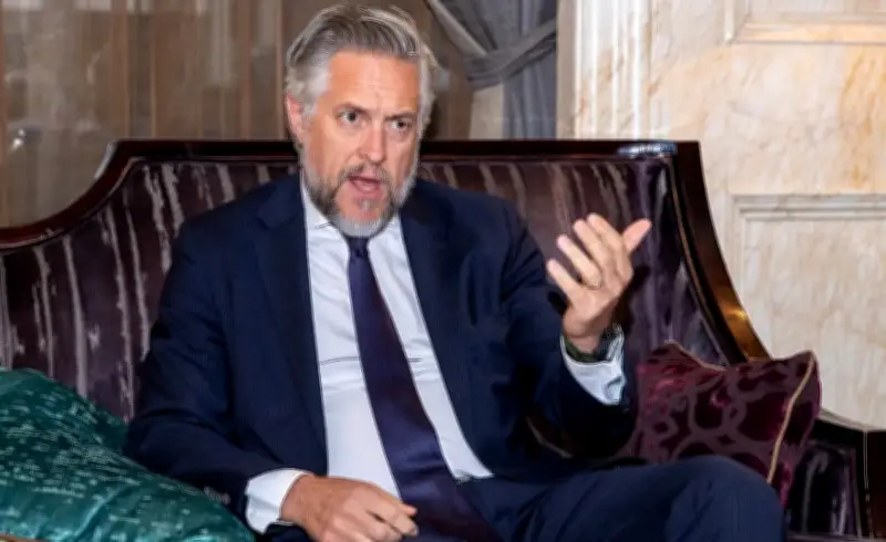 سفير الاتحاد الأوروبي يؤكد عمق العلاقات مع المملكة لدعم اليمن إنسانياً وتنموياً