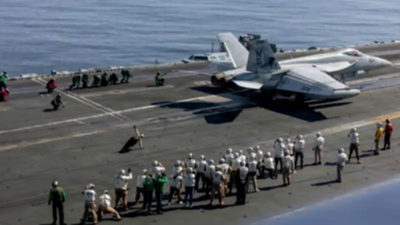 تقارير: الولايات المتحدة تعزز قواتها قرب إيران استعداداً لضربة محتملة