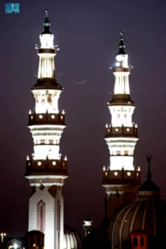 اقتران الزهرة بهلال أول رمضان يزين سماء الحدود الشمالية في مشهد فلكي بديع