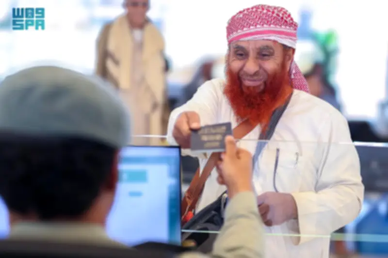 جوازات منفذ الوديعة تستقبل معتمري رمضان وتنهي إجراءات دخولهم بسلاسة