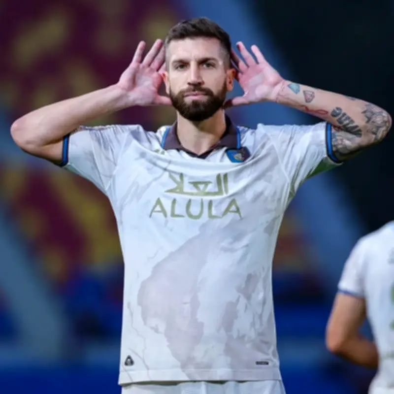 نادي العلا يلجأ إلى مركز التحكيم الرياضي للطعن في قرار استبعاد لاعبيه