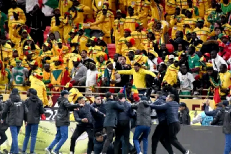 محكمة الرباط تصدر أحكاماً بالسجن والغرامة على مشجعين بعد شغب نهائي كأس أمم إفريقيا