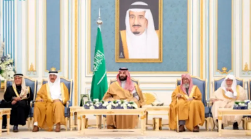 ولي العهد يستقبل المهنئين بشهر رمضان المبارك في قصر اليمامة بالرياض