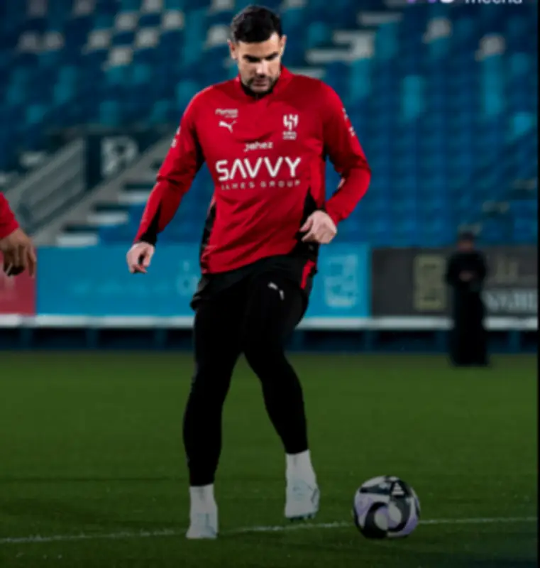 نادي الهلال يعلن جاهزية ثيو هيرنانديز للكلاسيكو ضد الاتحاد في دوري روشن