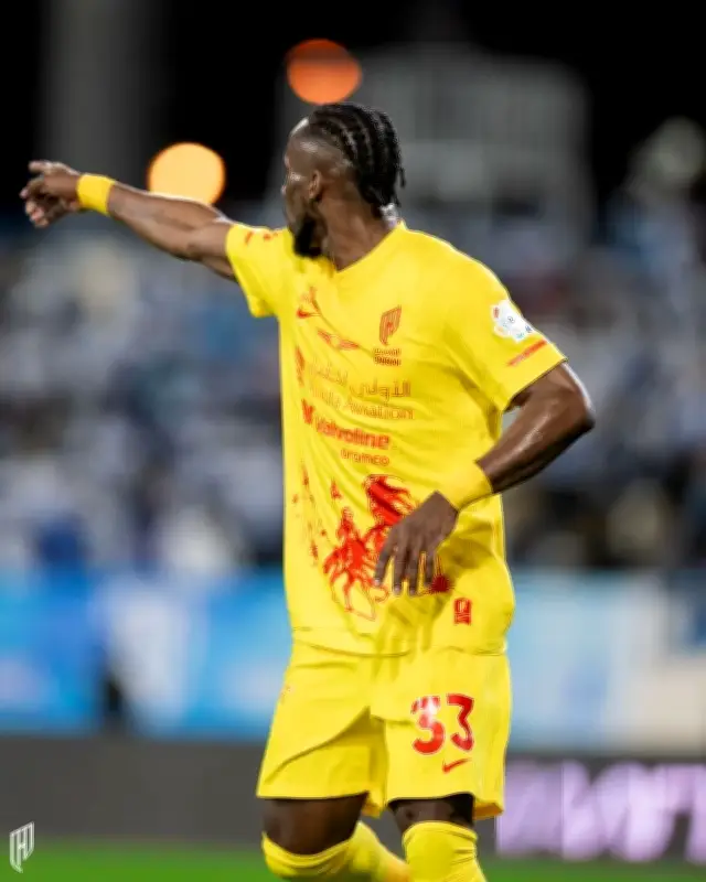 كينونيس يهز شباك الأخدود بهاتريك جديد ويؤكد سيطرته التهديفية في دوري روشن