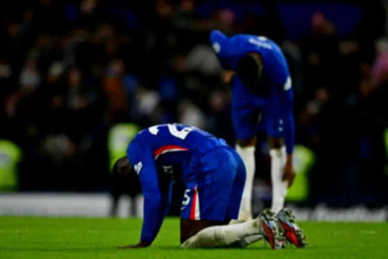 نتائج مخيبة في البريميرليغ: أستون فيلا وتشلسي يفرطان في نقاط ثمينة