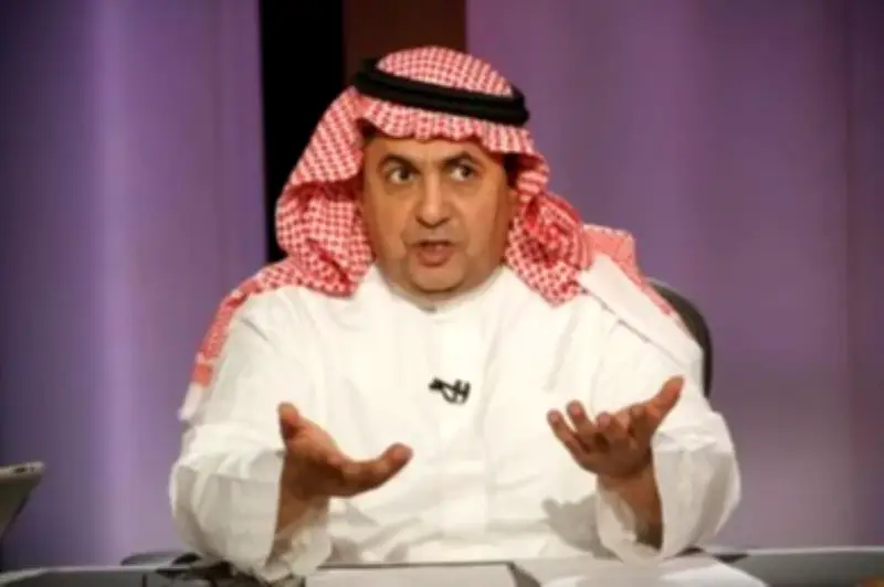 داود الشريان يهاجم انحدار الشعر النبطي بعد غياب تسعة رموز كبار