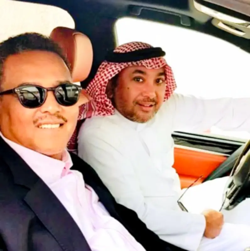 صالح الشادي ينفي شائعات اعتزال محمد عبده: الفنان بخير ومستمر في عطائه الفني