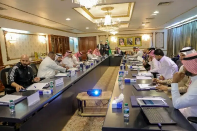 لجنة الانضباط تحسم قضية اللاعب المحترف في بطولة جدة: الوداد الطائفي خاسر والرسوخ يتأهل