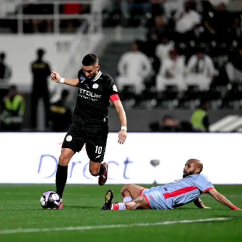 كاراسكو يخطف الأضواء بهاتريكين في أسبوع واحد مع الشباب السعودي