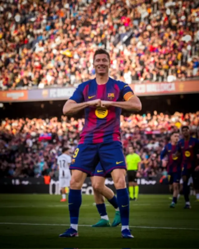 سجن امرأة ألمانية بتهمة اختلاس أموال من بيع عقارات ليفاندوفسكي في مايوركا