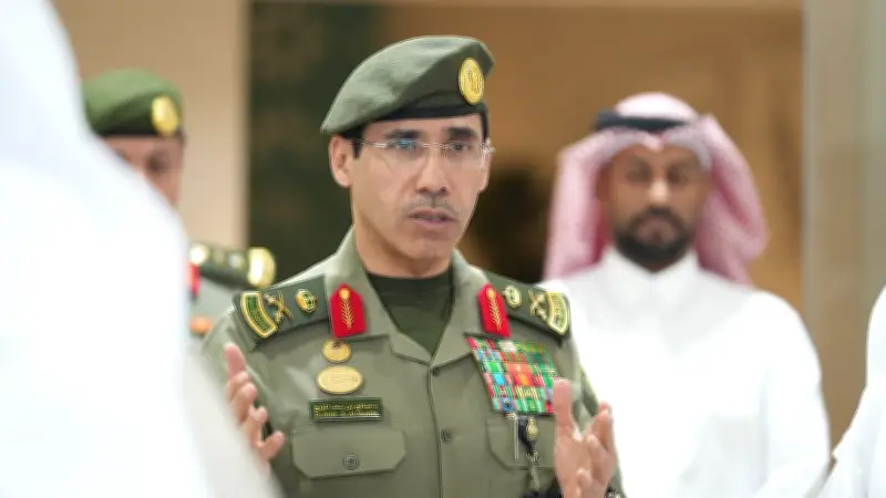 مدير عام الجوازات يتفقد صالات ميناء جدة الإسلامي لخدمة ضيوف الرحمن في رمضان