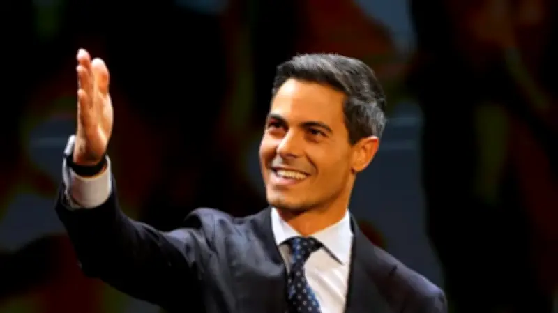 ولي العهد السعودي يهنئ رئيس الوزراء الهولندي الجديد روب جيتن بتولي مهامه الدستورية