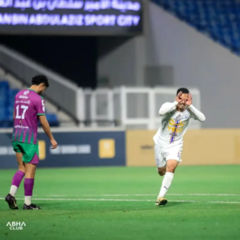 أبها يحافظ على صدارته بتعادل إيجابي أمام الأنوار في دوري الدرجة الأولى