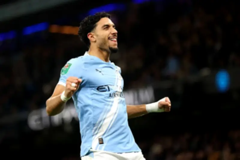 برشلونة يضع عمر مرموش ضمن قائمته المختصرة لتعزيز الهجوم في الصيف