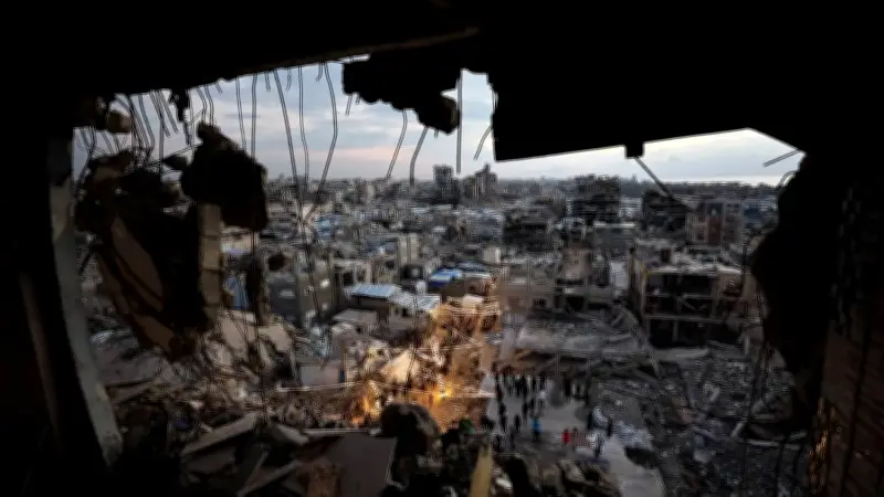 تصريحات صادمة لمسؤول فلسطيني: حماس ليست إرهابية ولا يجب نزع سلاحها