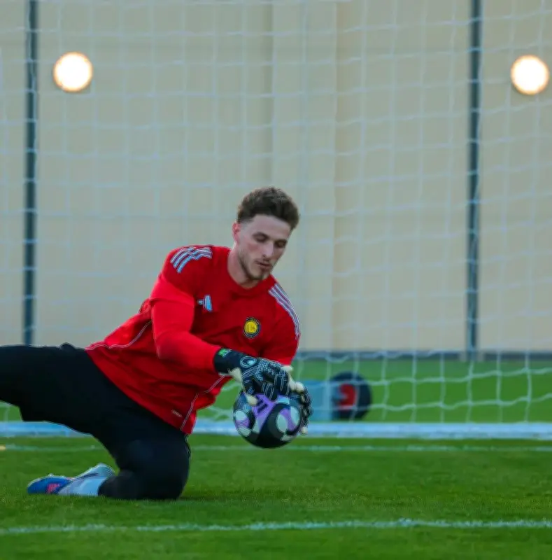 وزير الرياضة السعودي يعلن عن إطلاق برنامج تدريبي متطور للاعبي المنتخبات الوطنية