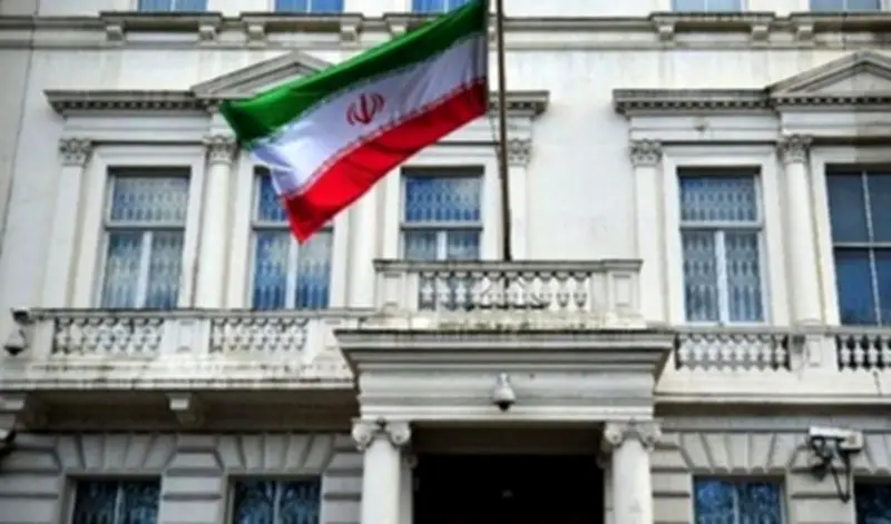 إيران تستدعي خبير الحروب الدبلوماسية شيباني لقيادة سفارتها في بيروت