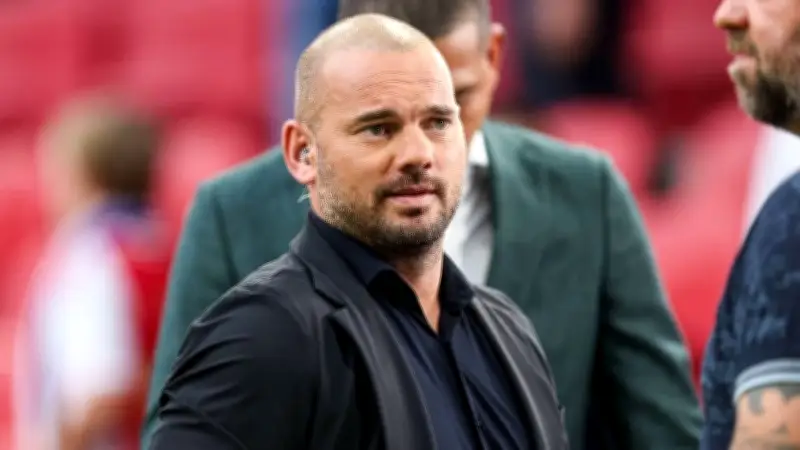 وزير الرياضة يعلن عن إطلاق برنامج تدريبي متكامل للاعبي المنتخبات الوطنية