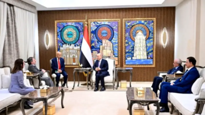 العليمي: لا سلام دائم مع تقاسم السلطة مع الميليشيات واستقرار الجنوب نموذج للشراكة اليمنية السعودية