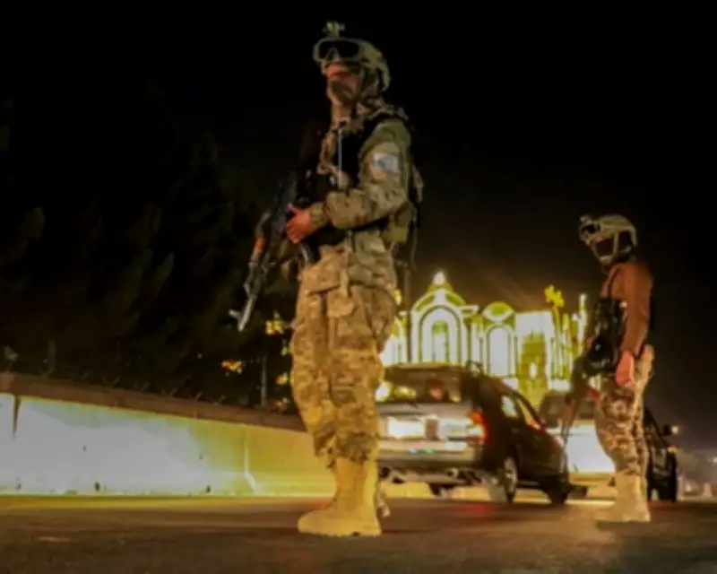 تصاعد التوتر بين باكستان وأفغانستان: غارات جوية على كابول وتبادل الاتهامات